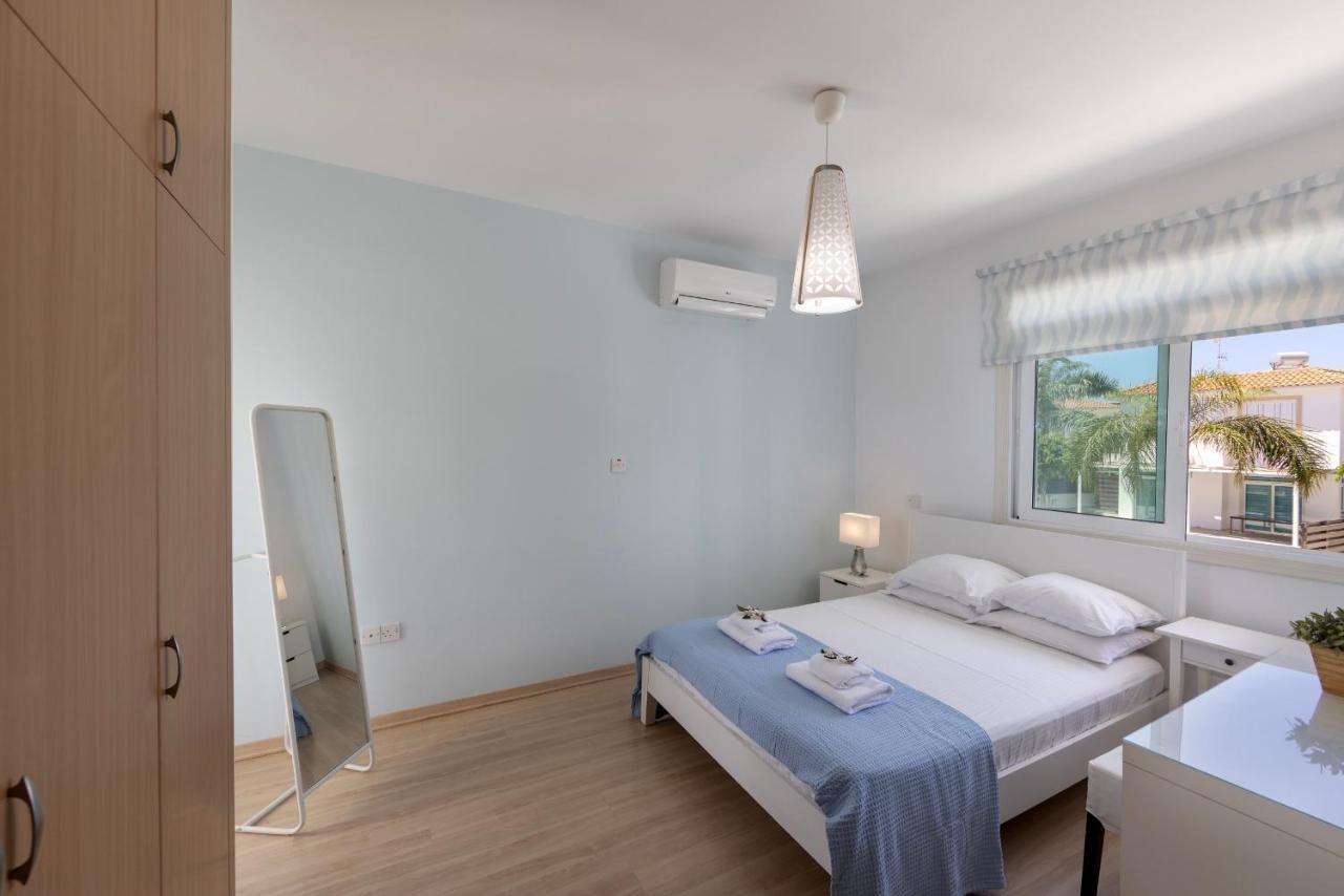 Protaras Sunrise Zen Seafront Villa Exterior photo